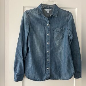 Old Navy Classic Button Down Jean Shirt